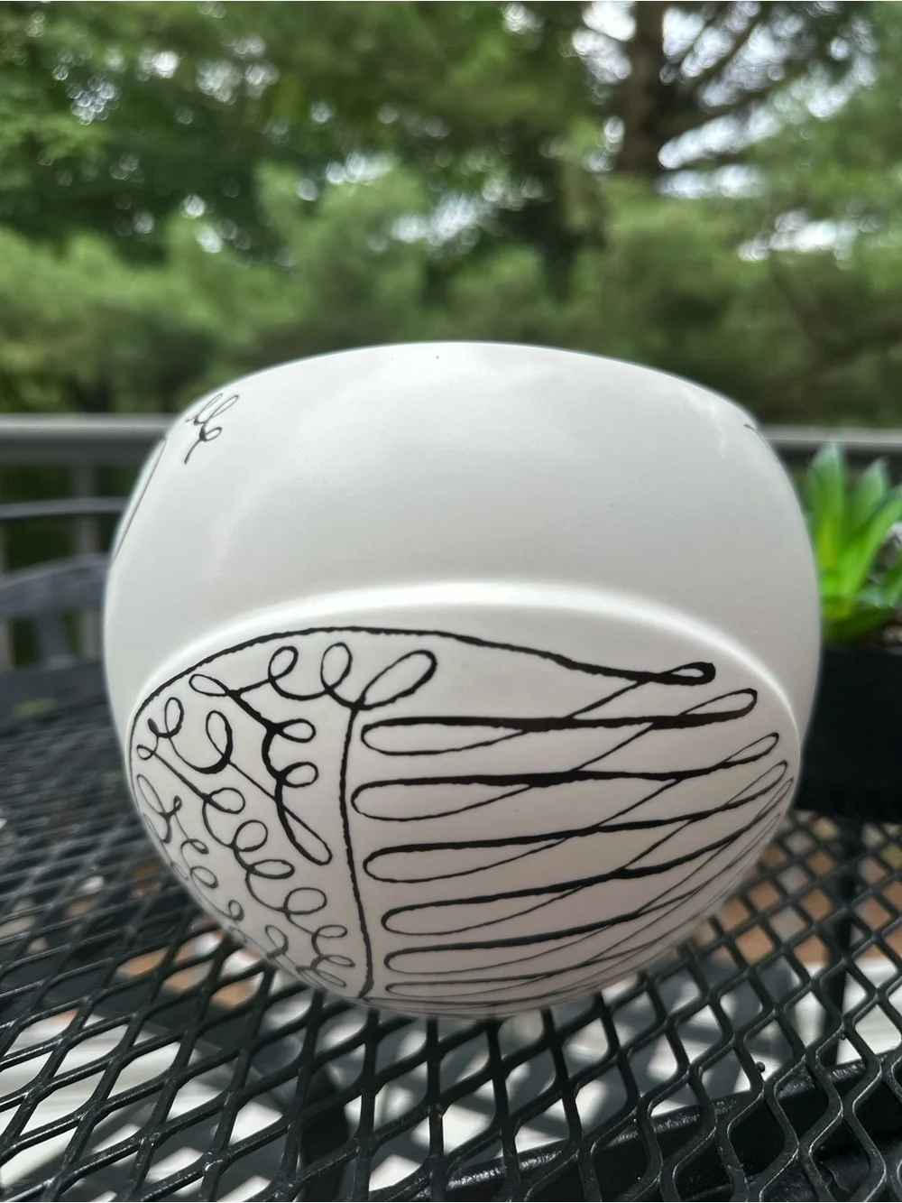 Kate Spade x Lenox Woodland Park Short Owl Vase